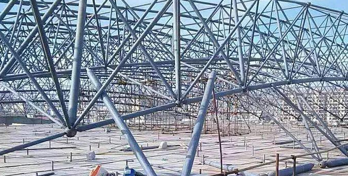 姜堰盘点螺栓球网架对于选材方面的4个基本恳求